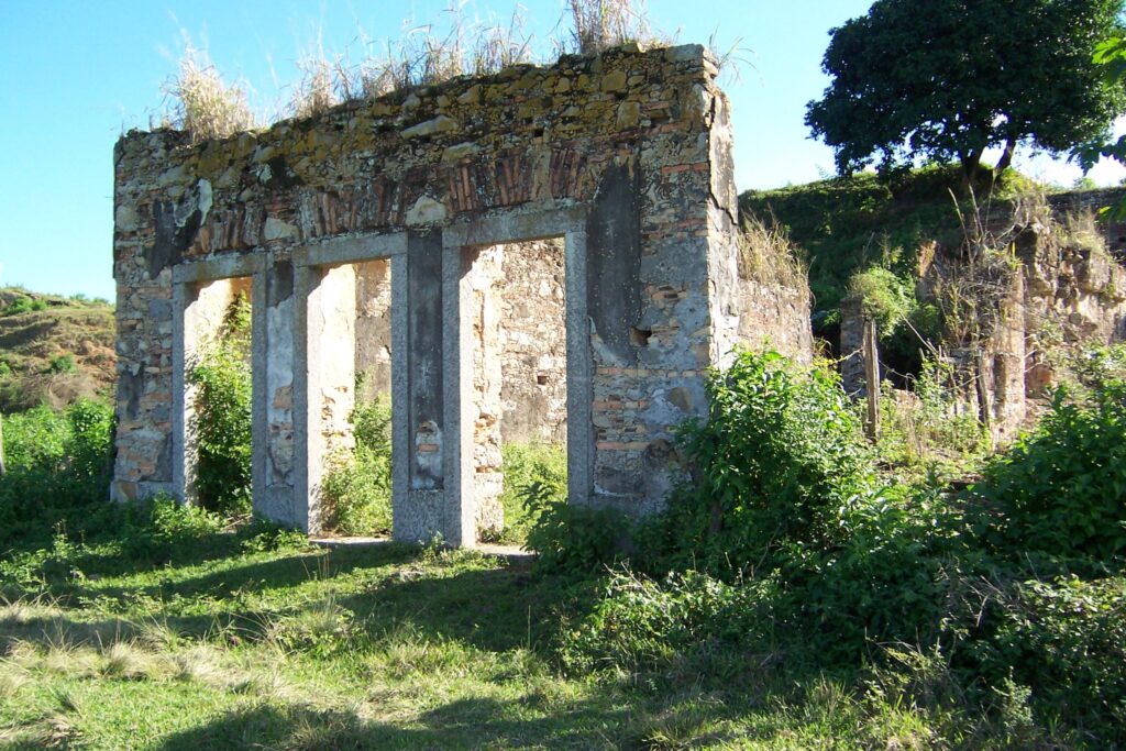 MT-RIO_TRE PORTE 1