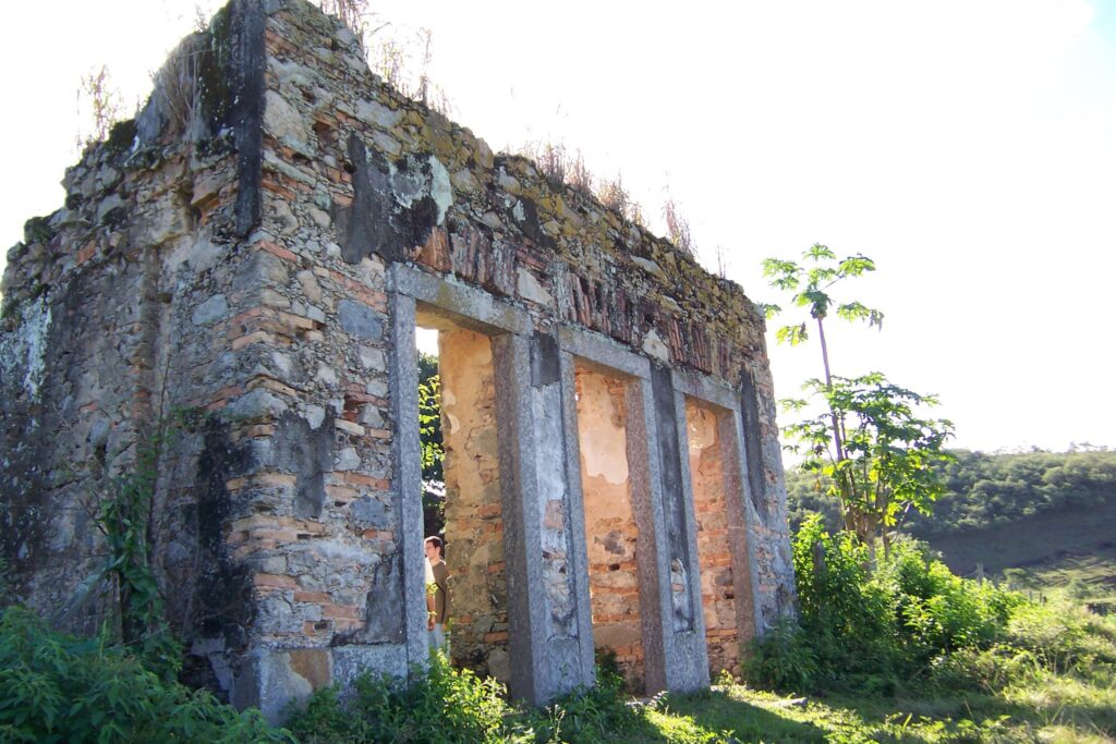 MT-RIO_TRE PORTE 3