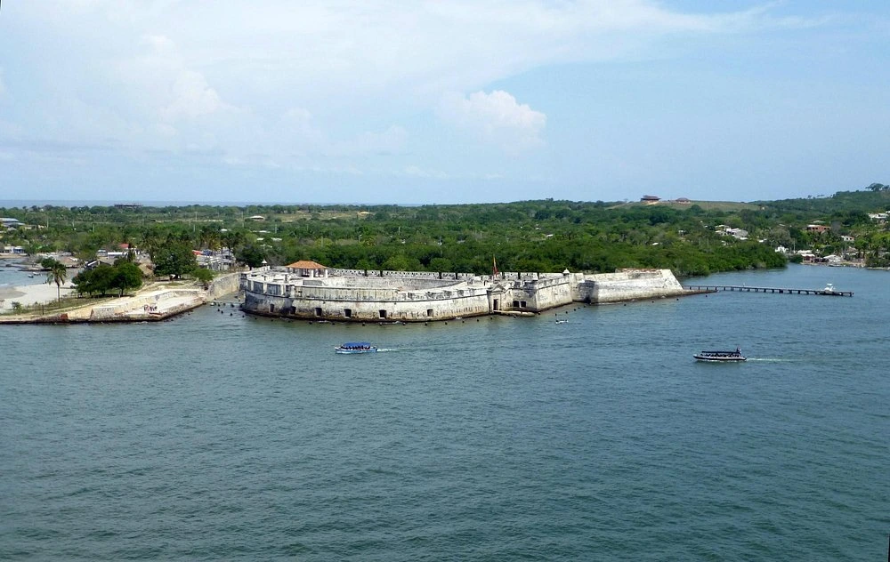 castillo-san-fernando-3200